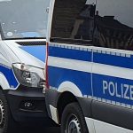 Frau wird beim klauen im Nova-Einkaufszentrum Günthersdorf erwischt und verletzt zwei Mitarbeiter mit Tierabwehrspray