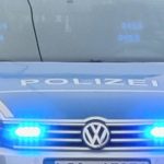 Autofahrer in Roßlau baut Unfall und flüchtet vor der Polizei