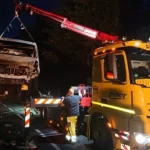 Kleintransporter in Güntersberge im Harz abgebrannt